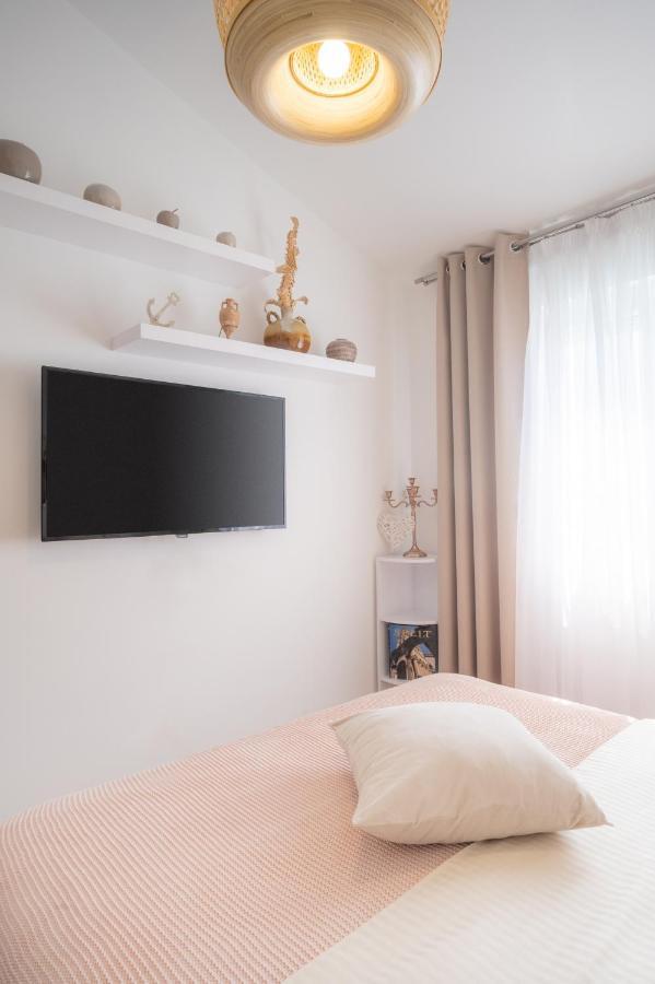Tikvarin, Kastel Kambelovac Apartment *