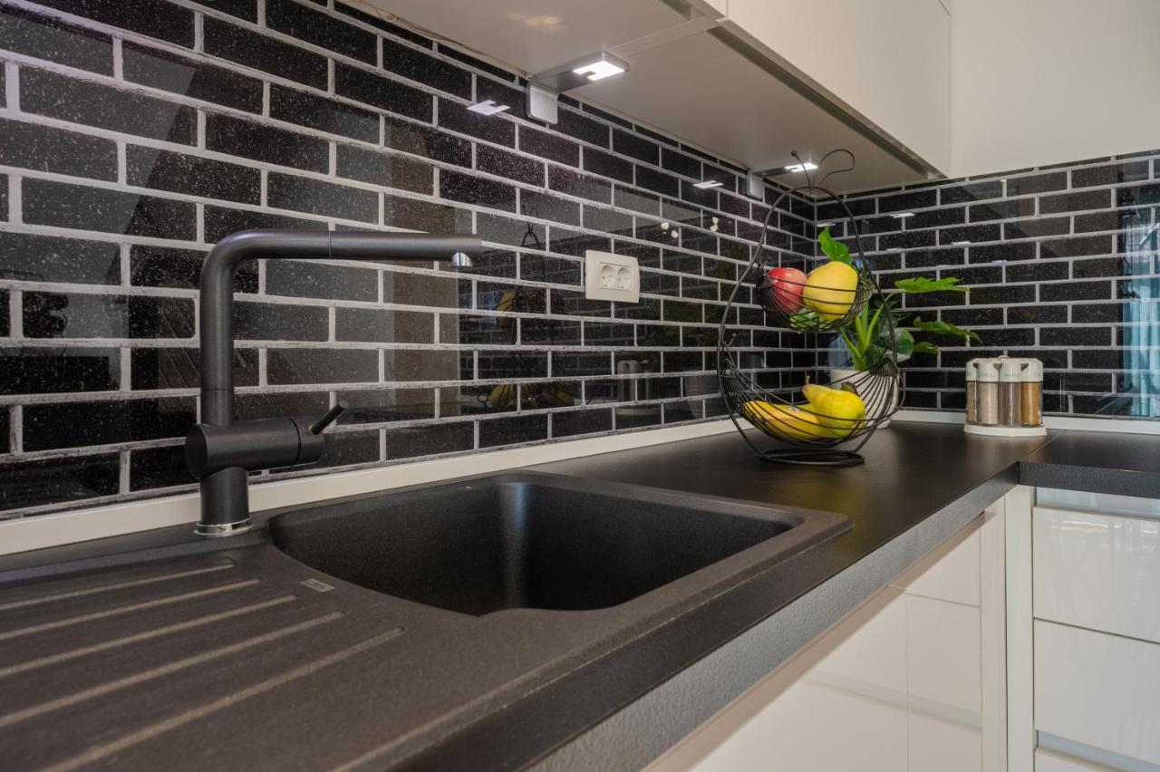 Apartment Tikvarin, Kastel Kambelovac *