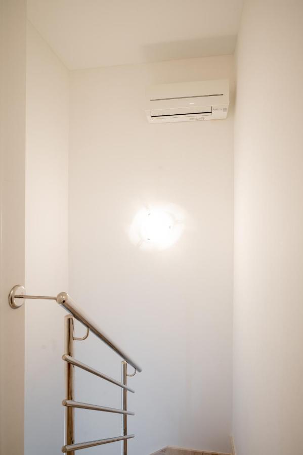 Tikvarin, Kastel Kambelovac Apartment Kastela