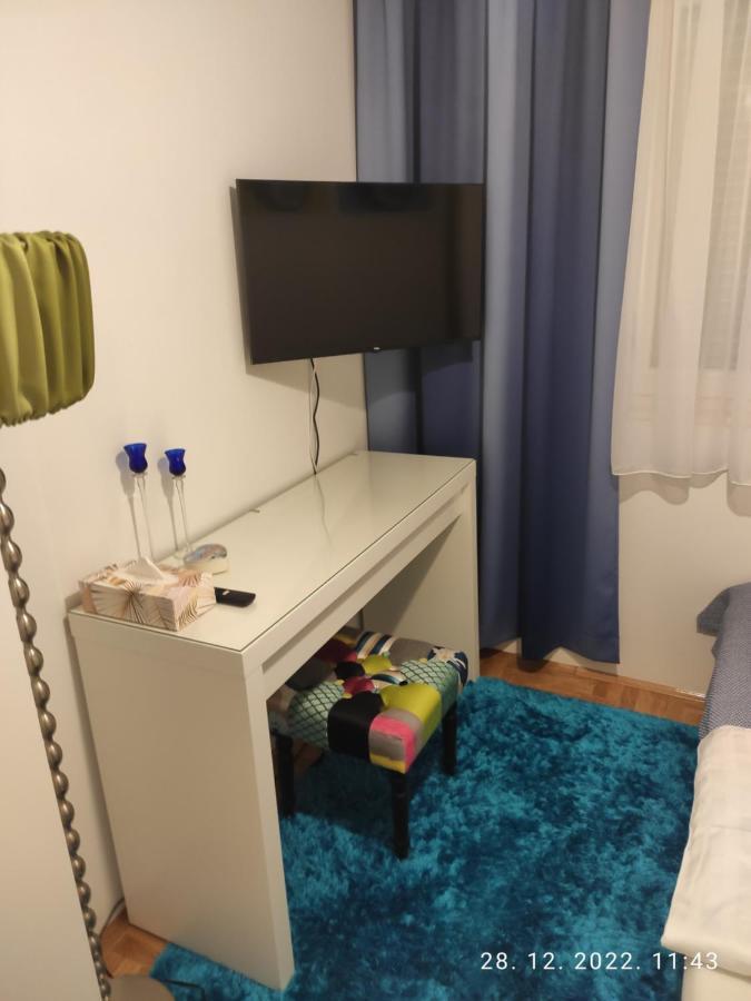 Tikvarin, Kastel Kambelovac Kastela